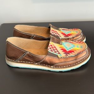 Women’s Ariat Cruiser size 8.5